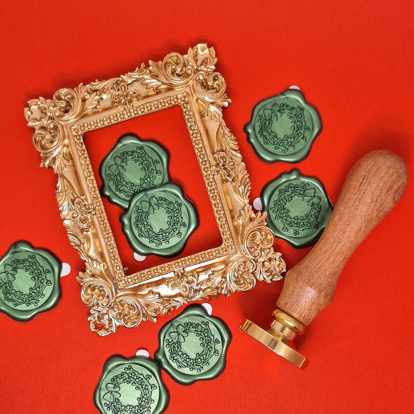 Set 50 sigilii ceară autoadezive cu model floral verzi