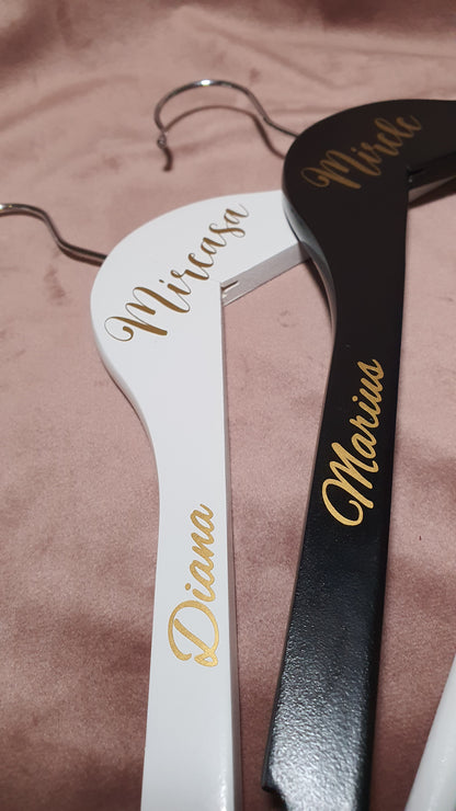 Stickere pentru umerașele mirilor