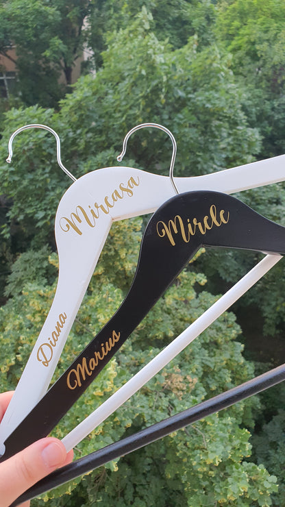 Stickere pentru umerașele mirilor