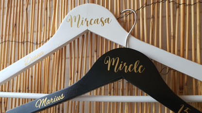 Stickere pentru umerașele mirilor